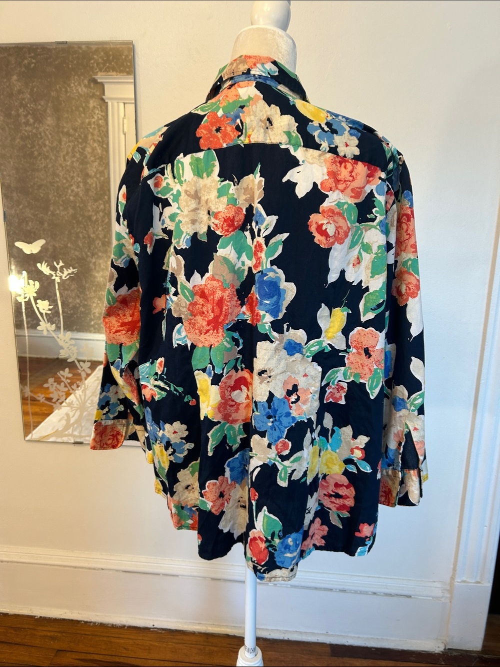 Lauren Ralph Lauren Navy Floral Button-Front Blouse - Picture 3 of 9